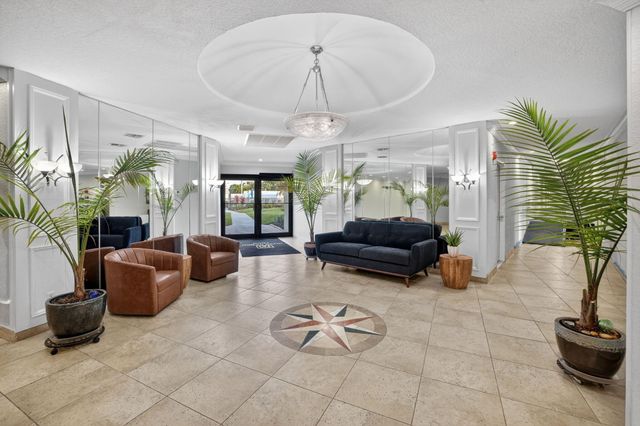 1000 River Reach Drive 512, Fort Lauderdale, FL 33315