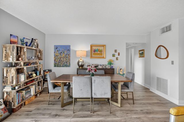 1000 River Reach Drive 512, Fort Lauderdale, FL 33315