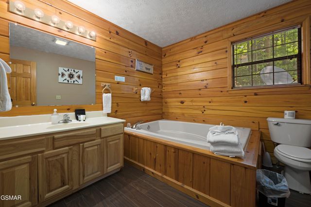 1503 Squirrel Nest Way, Sevierville, TN 37876