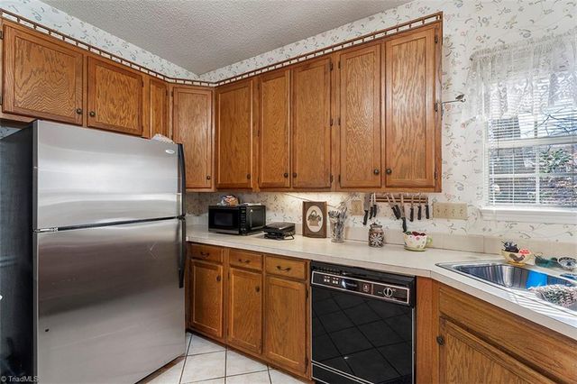 2836 Wynfield Crossing Lane, Winston-salem, NC 27103