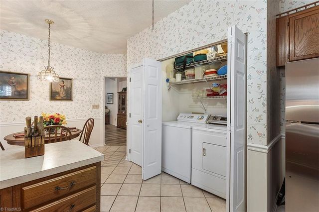 2836 Wynfield Crossing Lane, Winston-salem, NC 27103