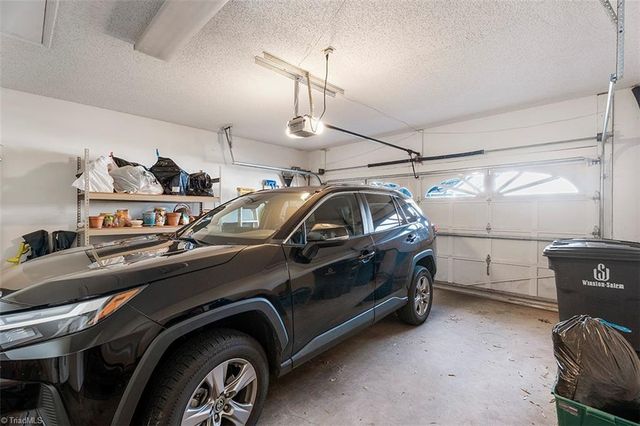 2836 Wynfield Crossing Lane, Winston-salem, NC 27103