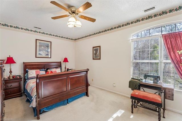 2836 Wynfield Crossing Lane, Winston-salem, NC 27103