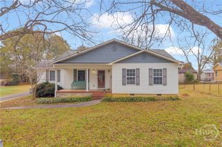 32 Hart Ter, Hartwell, GA 30643