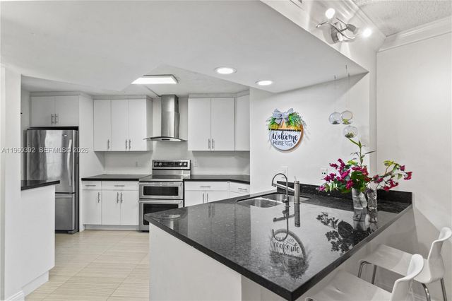 10401 W Broward Blvd 111, Plantation, FL 33324