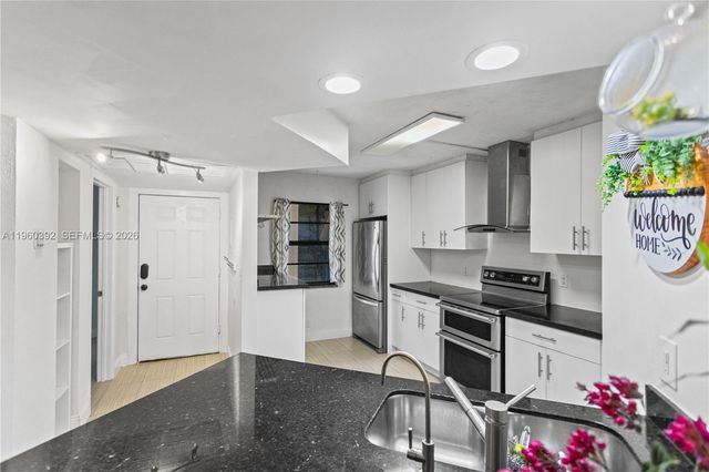 10401 W Broward Blvd 111, Plantation, FL 33324