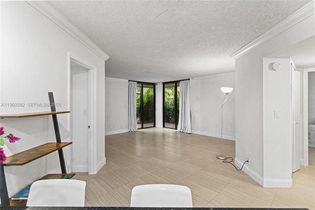 10401 W Broward Blvd 111, Plantation, FL 33324