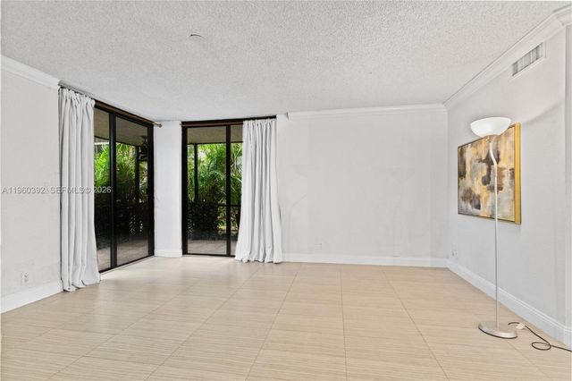 10401 W Broward Blvd 111, Plantation, FL 33324