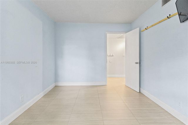 10401 W Broward Blvd 111, Plantation, FL 33324