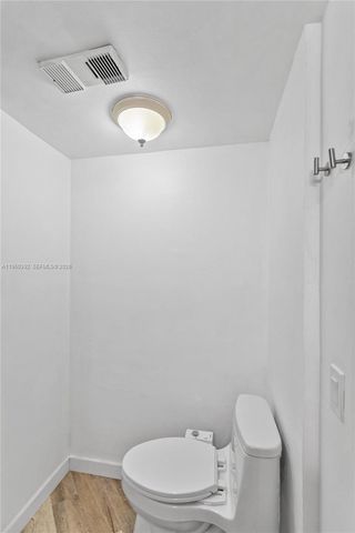 10401 W Broward Blvd 111, Plantation, FL 33324