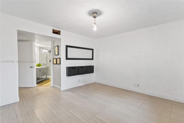 10401 W Broward Blvd 111, Plantation, FL 33324