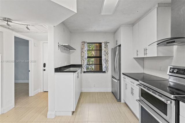 10401 W Broward Blvd 111, Plantation, FL 33324