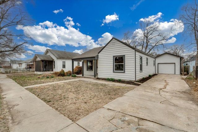 1517 S Greenwood Ave, Wichita, KS 67211