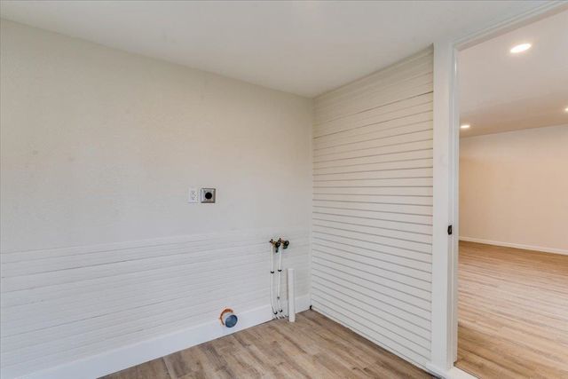 1517 S Greenwood Ave, Wichita, KS 67211