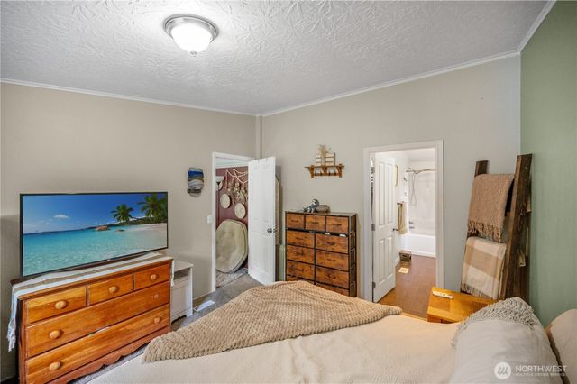 492 Hilltop Drive, Sedro Woolley, WA 98284