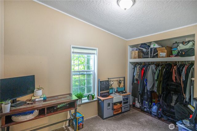 492 Hilltop Drive, Sedro Woolley, WA 98284