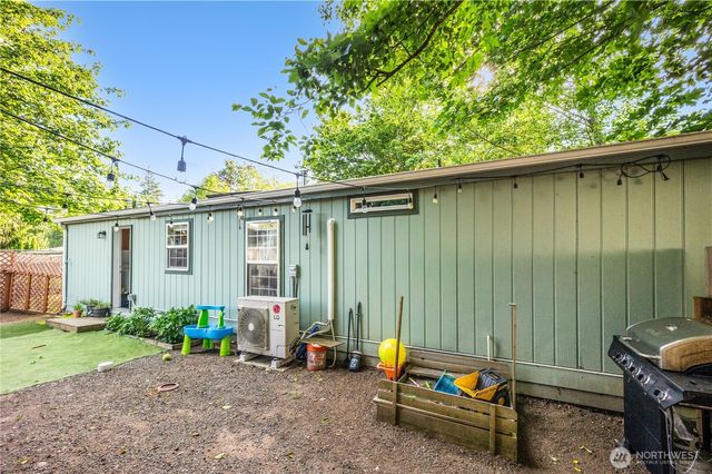 492 Hilltop Drive, Sedro Woolley, WA 98284