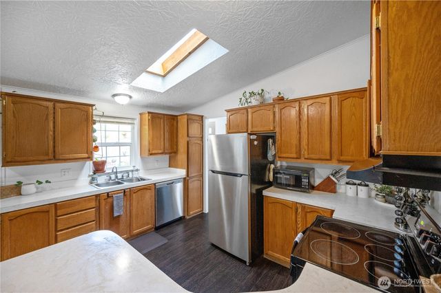 492 Hilltop Drive, Sedro Woolley, WA 98284