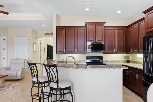 6755 41ST STREET CIRCLE E, Sarasota, FL 34243