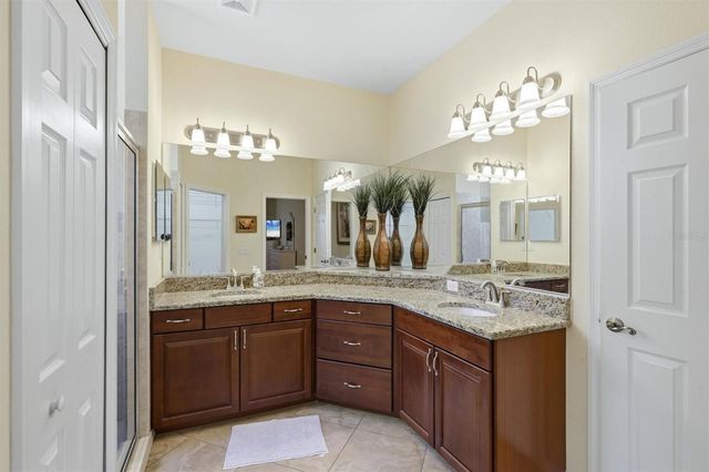 6755 41ST STREET CIRCLE E, Sarasota, FL 34243
