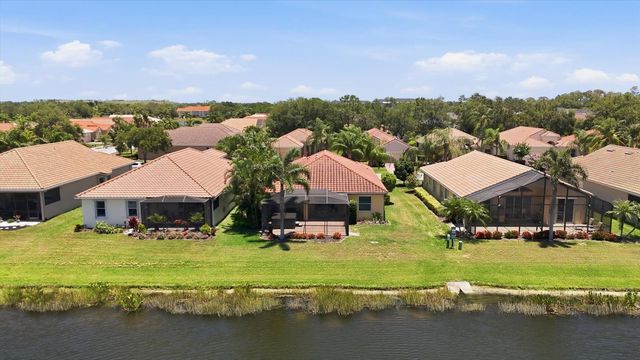 6755 41ST STREET CIRCLE E, Sarasota, FL 34243
