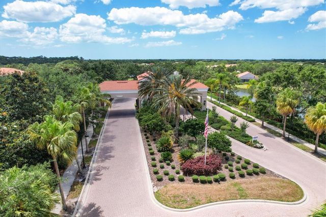 6755 41ST STREET CIRCLE E, Sarasota, FL 34243