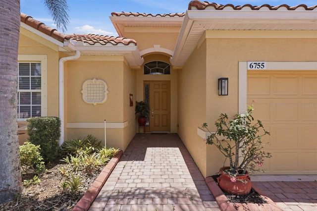 6755 41ST STREET CIRCLE E, Sarasota, FL 34243