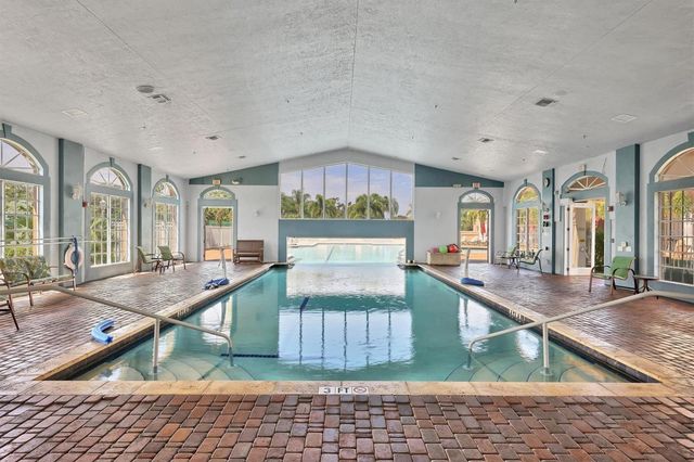 6755 41ST STREET CIRCLE E, Sarasota, FL 34243