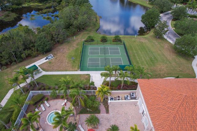 6755 41ST STREET CIRCLE E, Sarasota, FL 34243