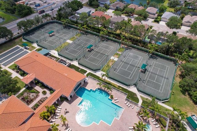 6755 41ST STREET CIRCLE E, Sarasota, FL 34243