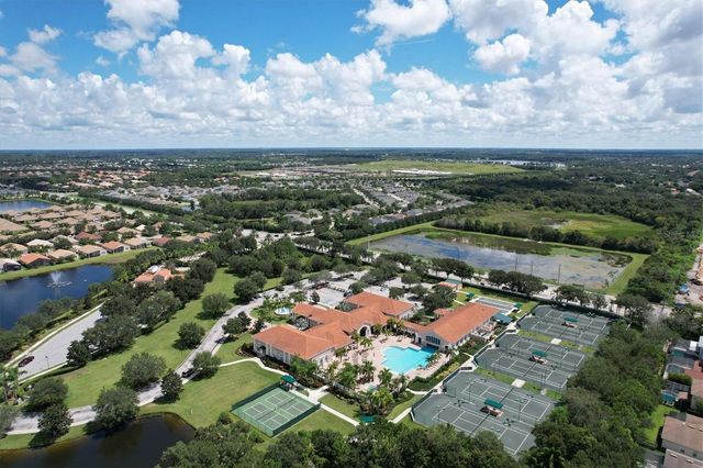 6755 41ST STREET CIRCLE E, Sarasota, FL 34243