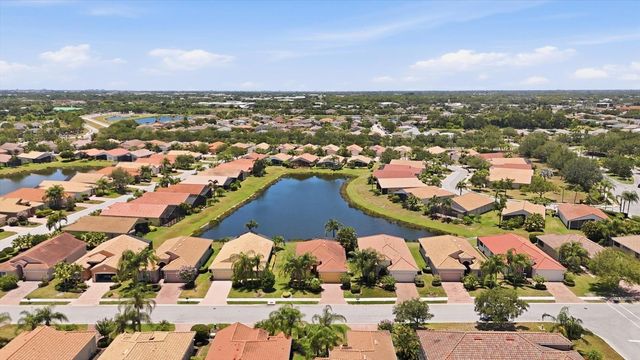 6755 41ST STREET CIRCLE E, Sarasota, FL 34243