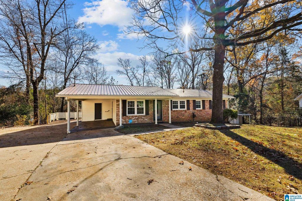 3213 45TH PLACE E, Tuscaloosa, AL 35405