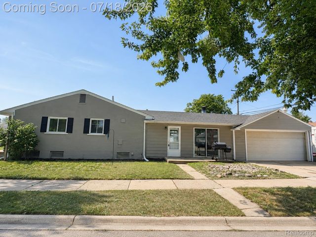 31214 Geraldine Street, Westland, MI 48185