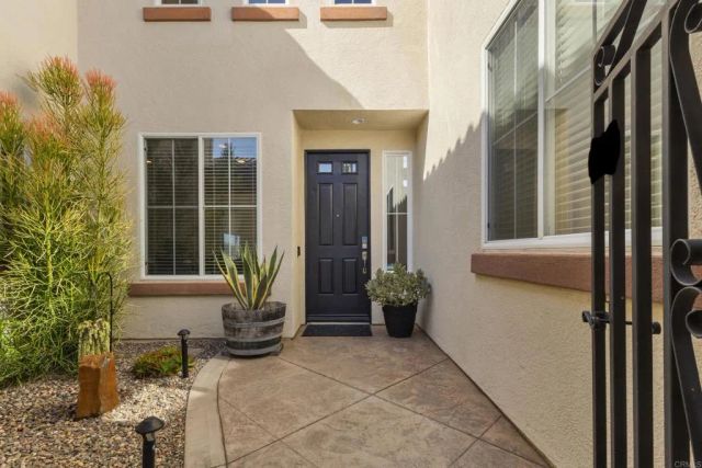 2152 Rocky Point Way, San Marcos, CA 92078
