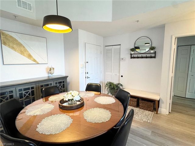 1190 Reserve WAY 304, Naples, FL 34105