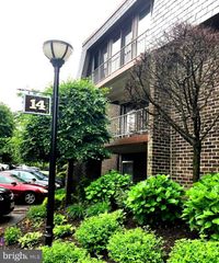 14 STONEHENGE CIR #6, Baltimore, MD 21208