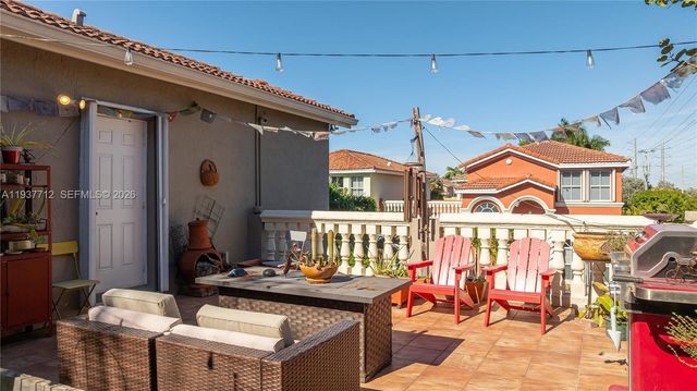 10800 NW 51st Ln, Doral, FL 33178