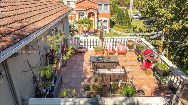 10800 NW 51st Ln, Doral, FL 33178