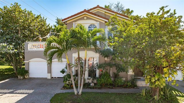 10800 NW 51st Ln, Doral, FL 33178