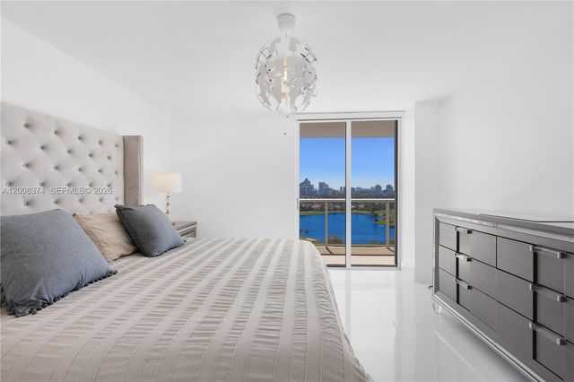 3701 N Country Club Drive 1805, Aventura, FL 33180