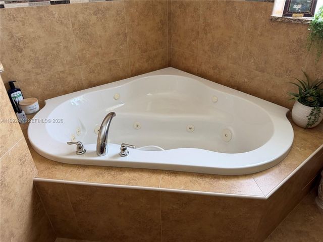 2272 SW Cameo Blvd, Port St. Lucie, FL 34953