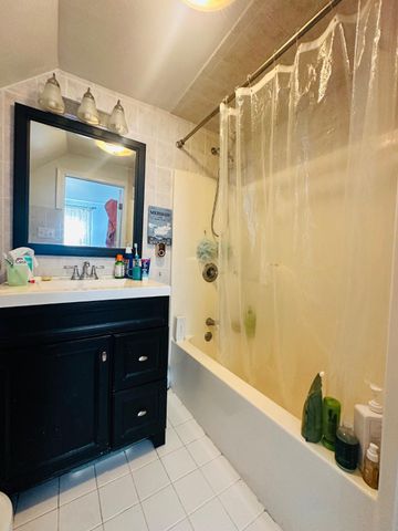 127 PALMWOOD AVE, Cherry Hill, NJ 08003