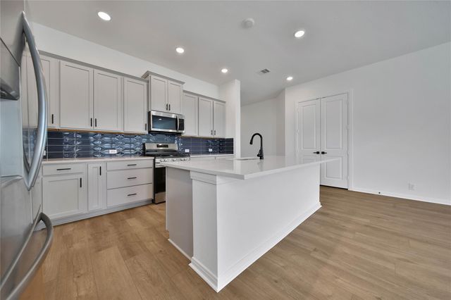 42813 Terraza Boulevard, Magnolia, TX 77354