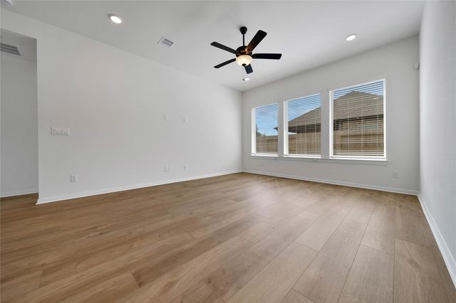 42813 Terraza Boulevard, Magnolia, TX 77354
