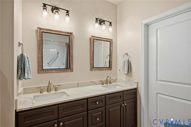 1465 Westhall Gardens Dr, North Chesterfield, VA 23235