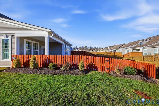 1465 Westhall Gardens Dr, North Chesterfield, VA 23235