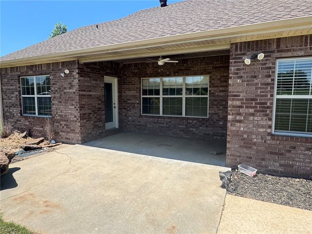 12220 Little Elm Road, Farmington, AR 72730
