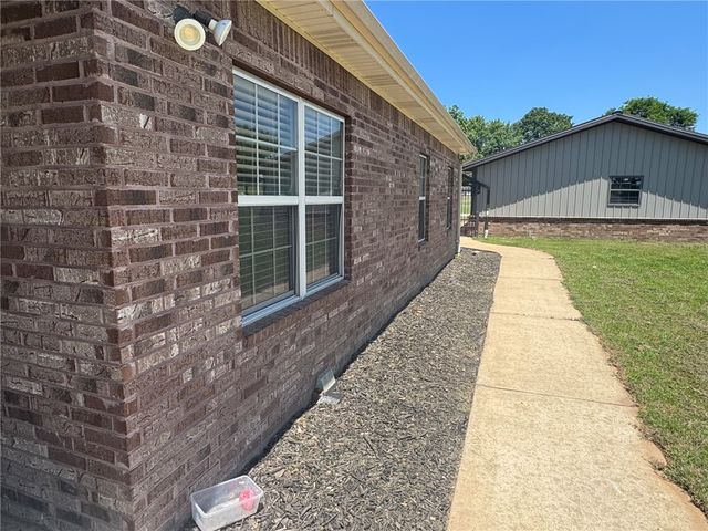 12220 Little Elm Road, Farmington, AR 72730