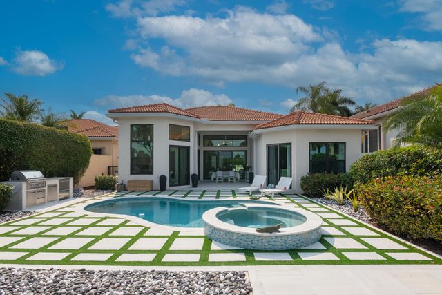 7988 Via Villagio, West Palm Beach, FL 33412